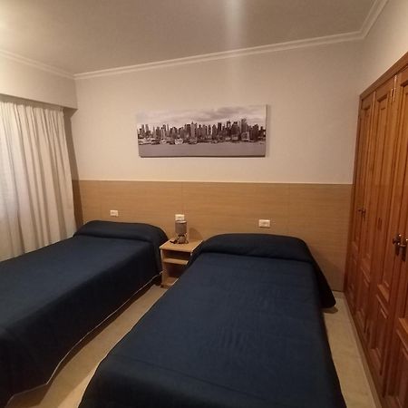 אורנסה Hostal Cid חדר תמונה